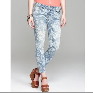 Free people floral print skinny jeans